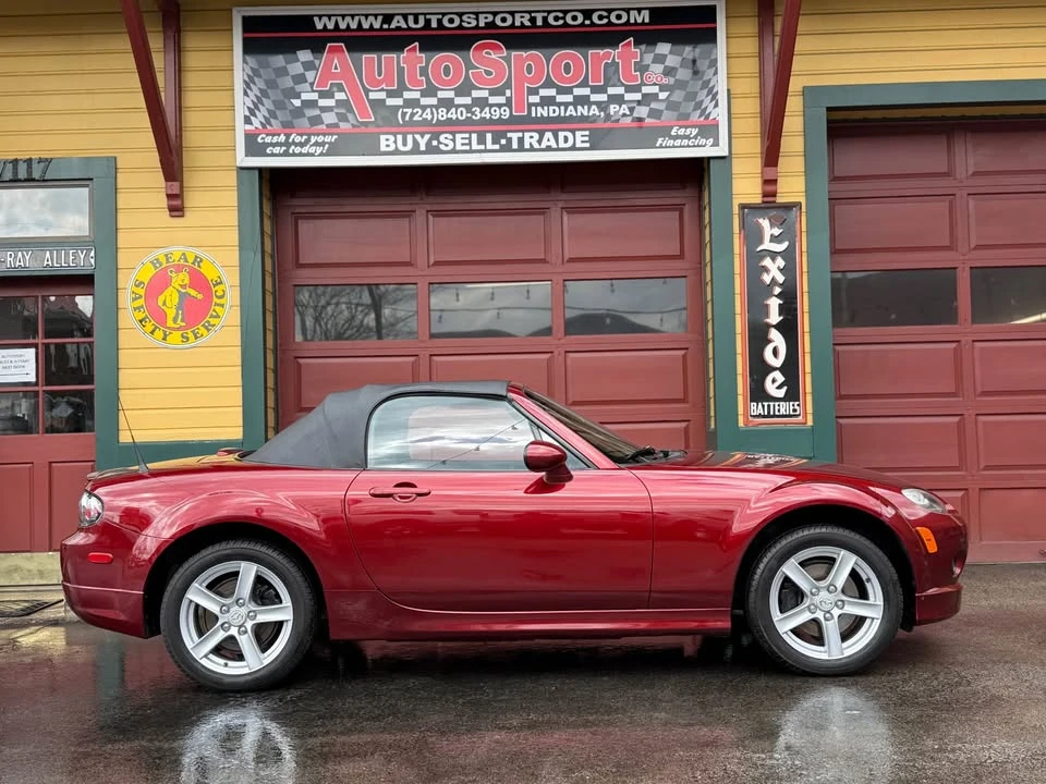 2006 Mazda NC MX-5 Miata - Image 2 of 20