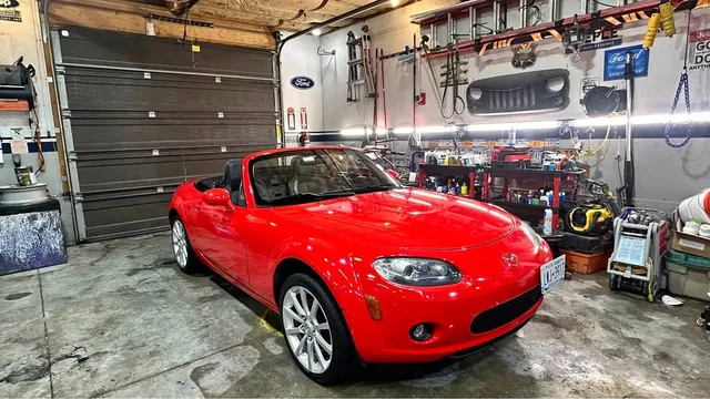 2006 Mazda MX-5 Miata Sport