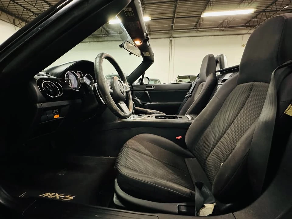 2006 Mazda NC MX-5 Miata - Image 7 of 20
