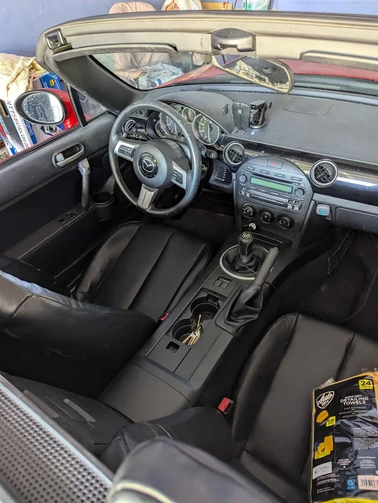 2006 Mazda NC MX-5 Miata - Image 10 of 12