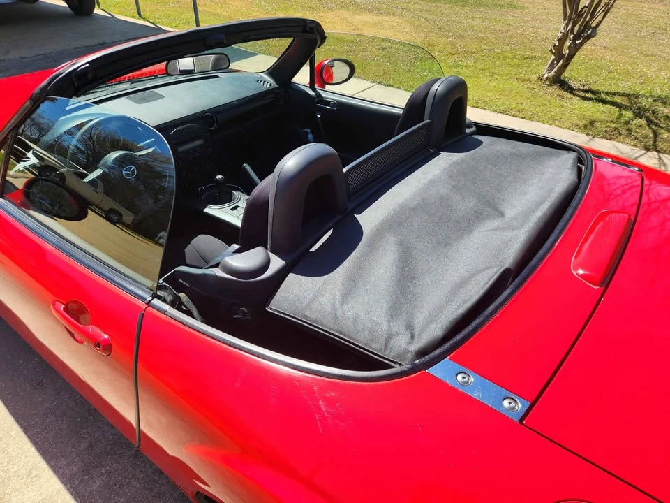 2006 Mazda NC MX-5 Miata - Image 4 of 11