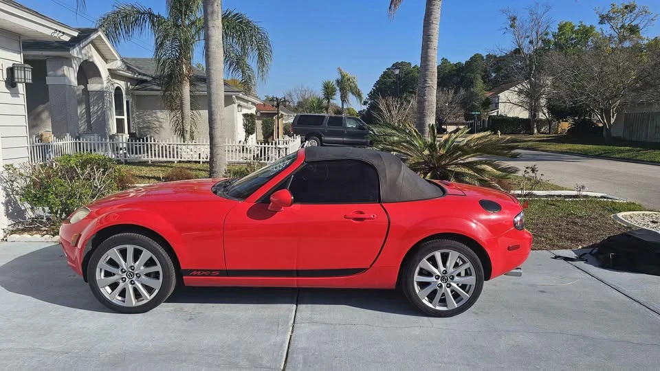 2006 Mazda NC MX-5 Miata - Image 13 of 15