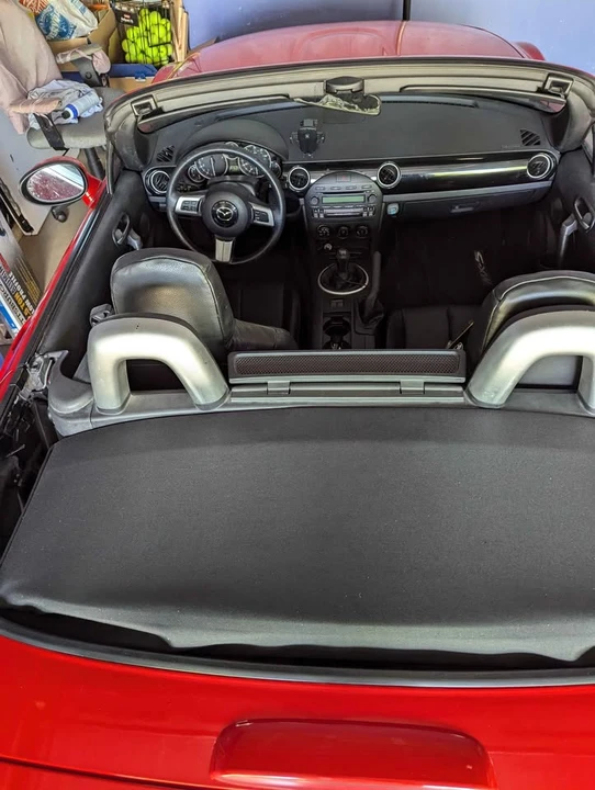 2006 Mazda NC MX-5 Miata - Image 11 of 12