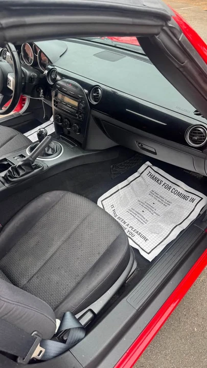 2006 Mazda NC MX-5 Miata - Image 11 of 12