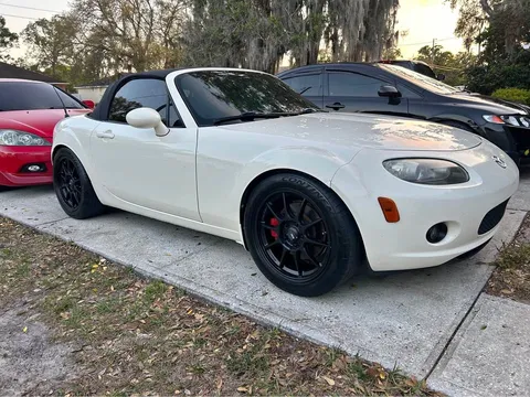 2006 Mazda MX-5 Miata Sport