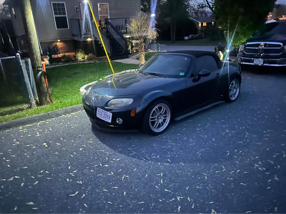 2006 Mazda NC MX-5 Miata - Image 2 of 13