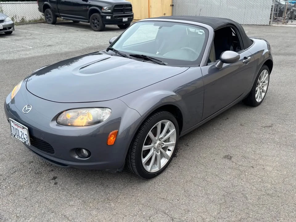 2006 Mazda NC MX-5 Miata - Image 2 of 19