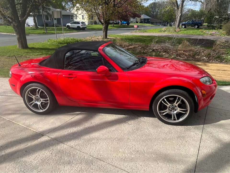 2006 Mazda NC MX-5 Miata - Image 6 of 6