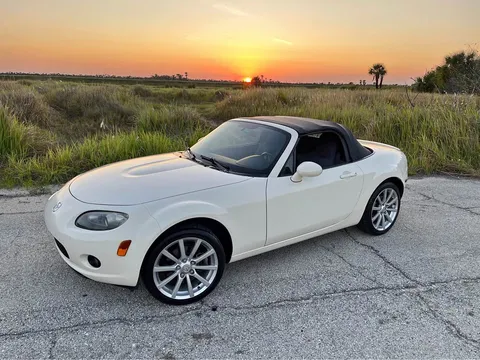 2006 Mazda MX-5 Miata Sport Touring Convertible