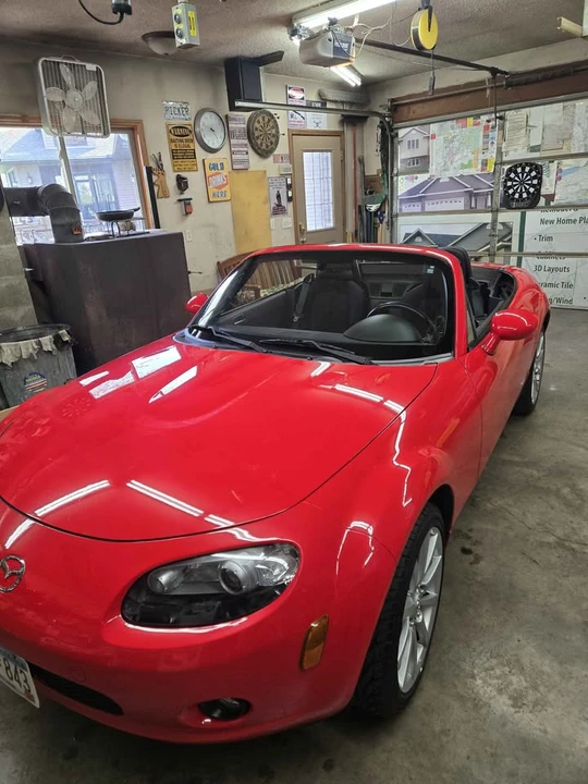 2006 Mazda NC MX-5 Miata - Image 2 of 10