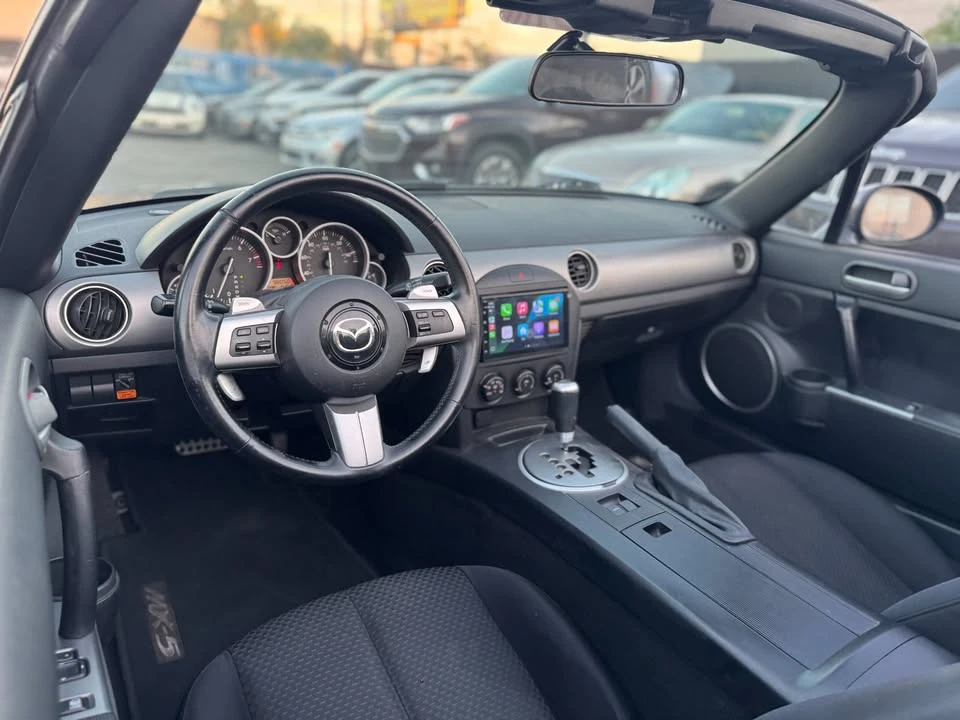 2006 Mazda NC MX-5 Miata - Image 11 of 19