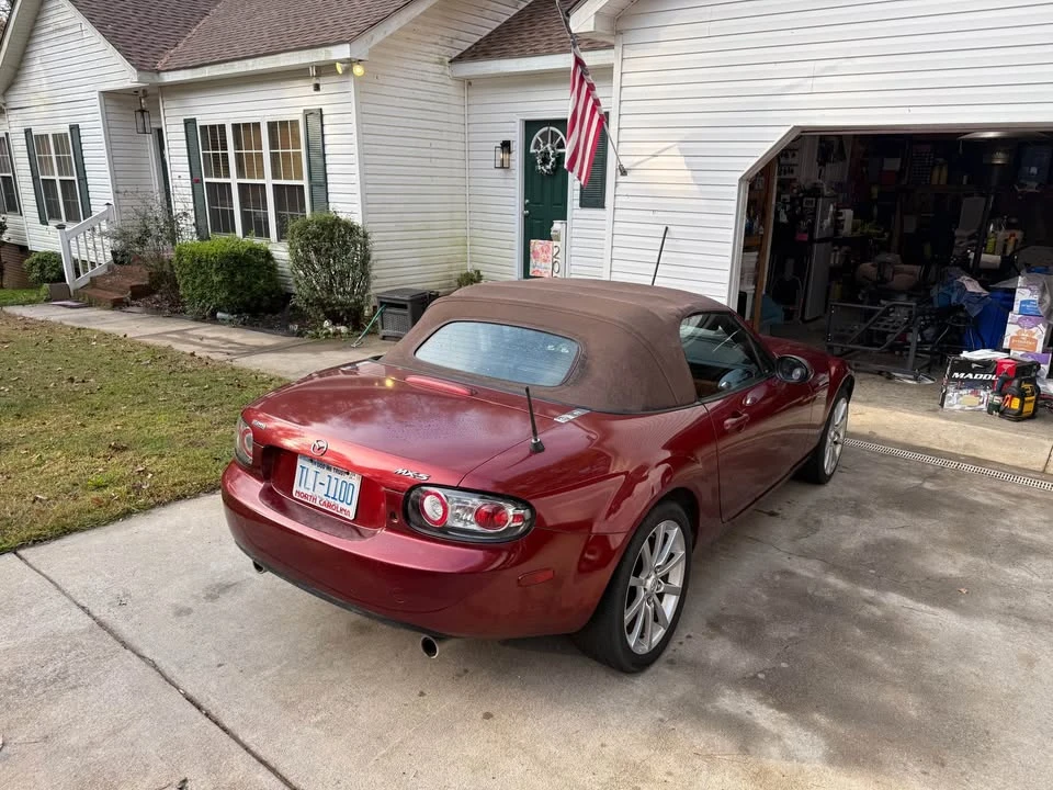 2006 Mazda NC MX-5 Miata - Image 3 of 8