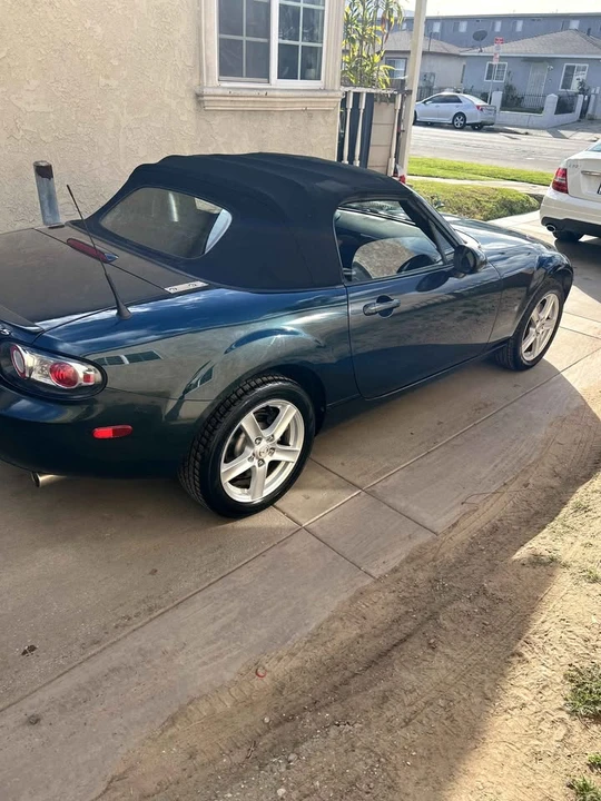 2006 Mazda NC MX-5 Miata - Image 3 of 6