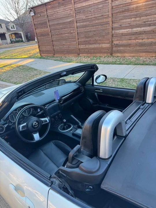 2006 Mazda NC MX-5 Miata - Image 3 of 9