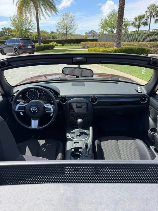 2006 Mazda NC MX-5 Miata - Image 15 of 19