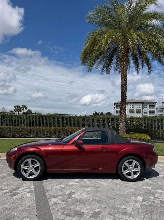 2006 Mazda NC MX-5 Miata - Image 3 of 19