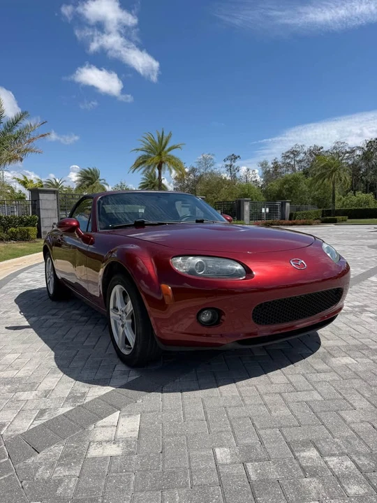 2006 Mazda NC MX-5 Miata - Image 2 of 19