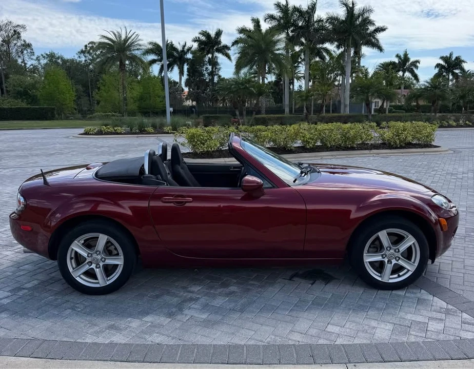 2006 Mazda NC MX-5 Miata - Image 6 of 19
