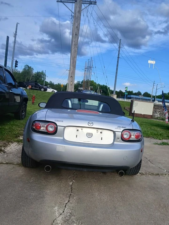 2006 Mazda NC MX-5 Miata - Image 6 of 8