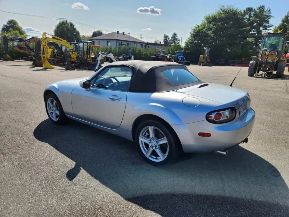 2006 Mazda NC MX-5 Miata - Image 6 of 8