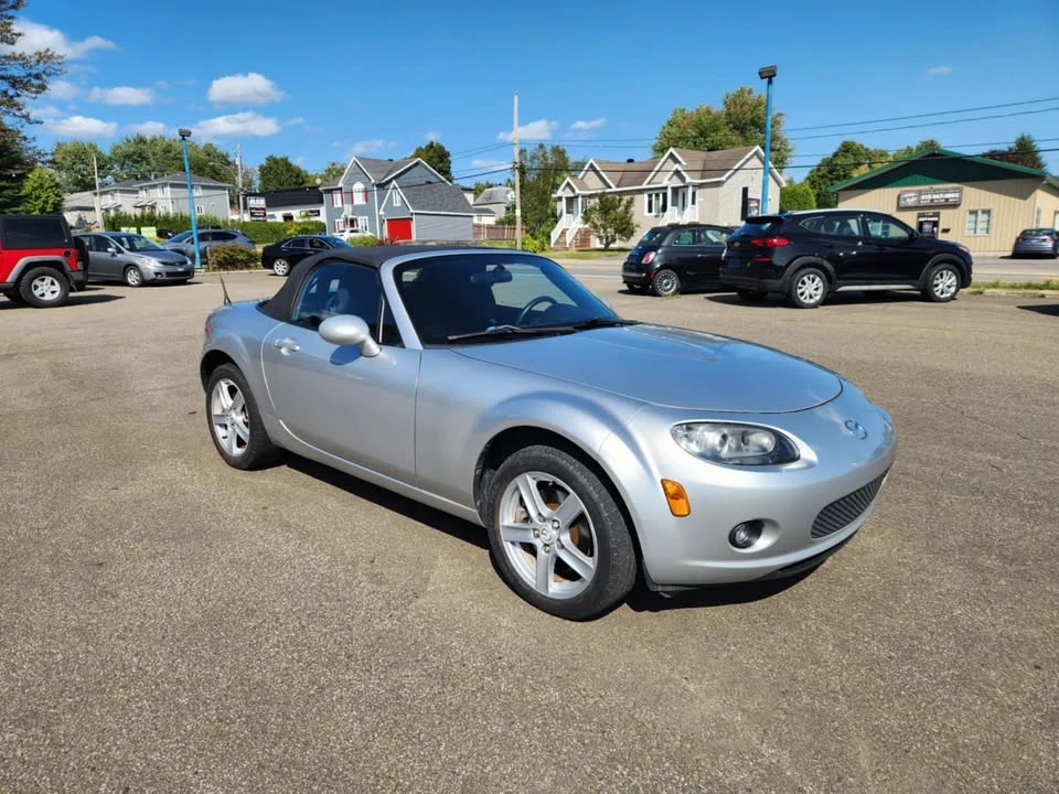 2006 Mazda NC MX-5 Miata - Image 4 of 8