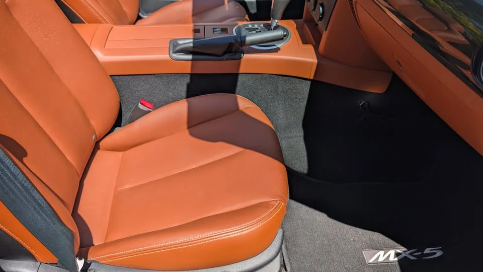 2006 Mazda NC MX-5 Miata - Image 12 of 15