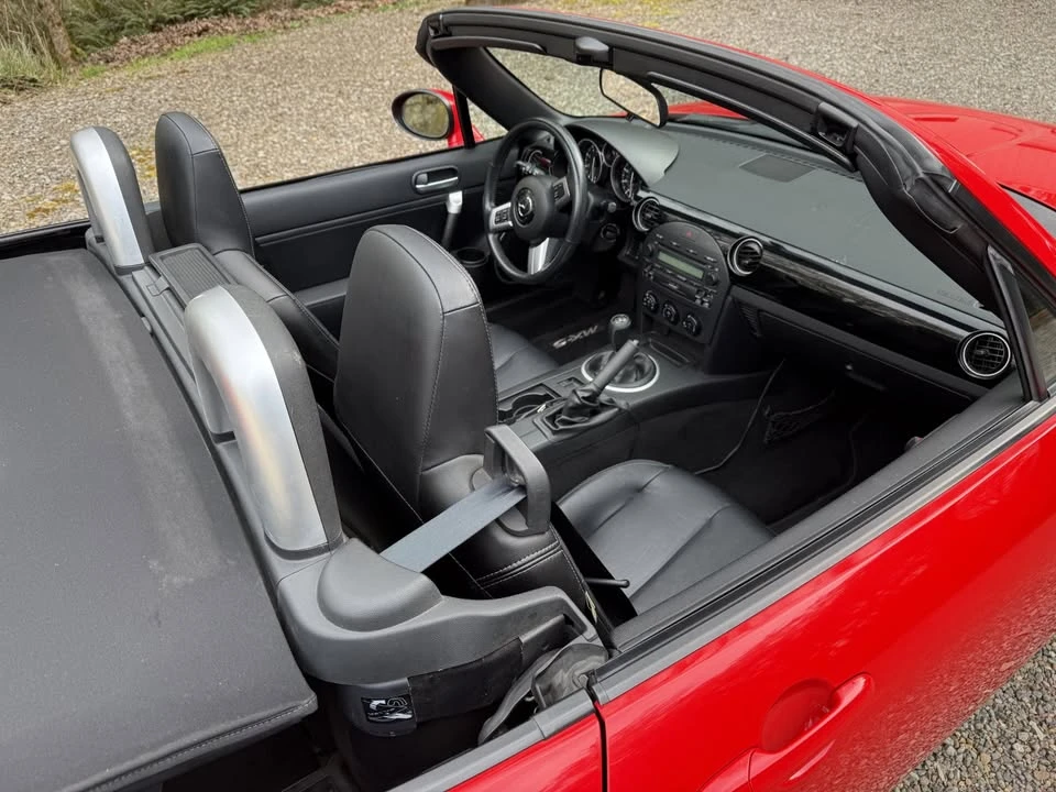 2006 Mazda NC MX-5 Miata - Image 10 of 14