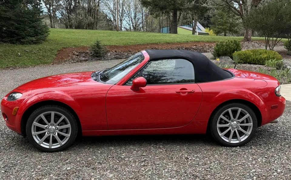 2006 Mazda NC MX-5 Miata - Image 6 of 14