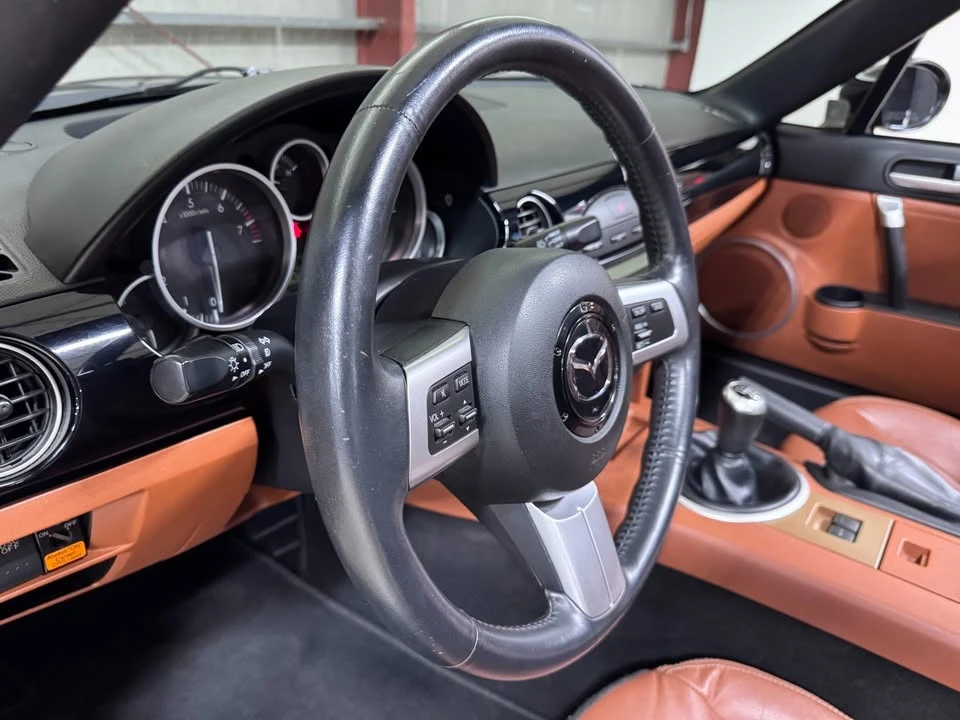 2006 Mazda NC MX-5 Miata - Image 14 of 20