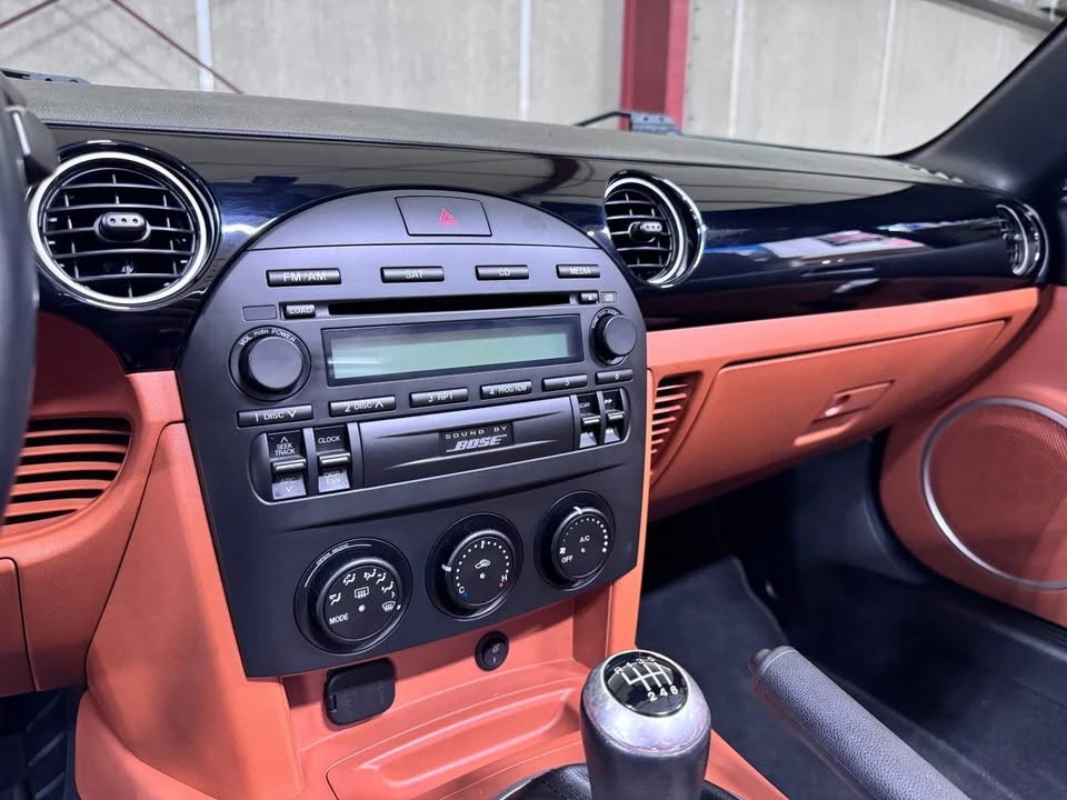 2006 Mazda NC MX-5 Miata - Image 15 of 20