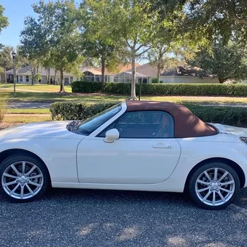 2006 Mazda MX-5 Miata Grand Touring Convertible