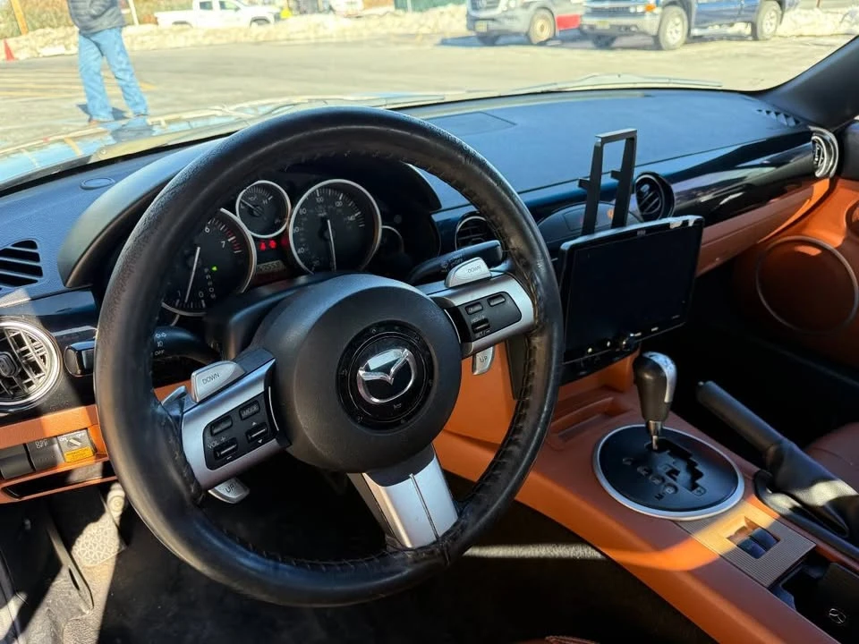2006 Mazda NC MX-5 Miata - Image 5 of 6