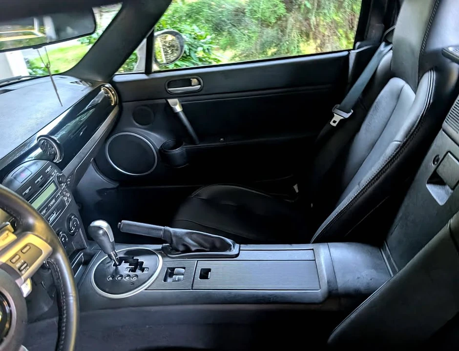 2006 Mazda NC MX-5 Miata - Image 10 of 13