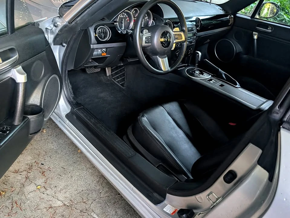 2006 Mazda NC MX-5 Miata - Image 6 of 13