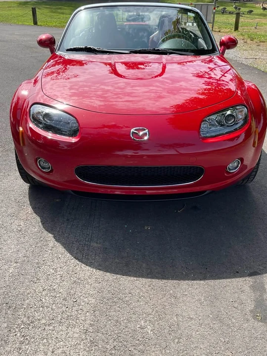 2006 Mazda NC MX-5 Miata - Image 5 of 12