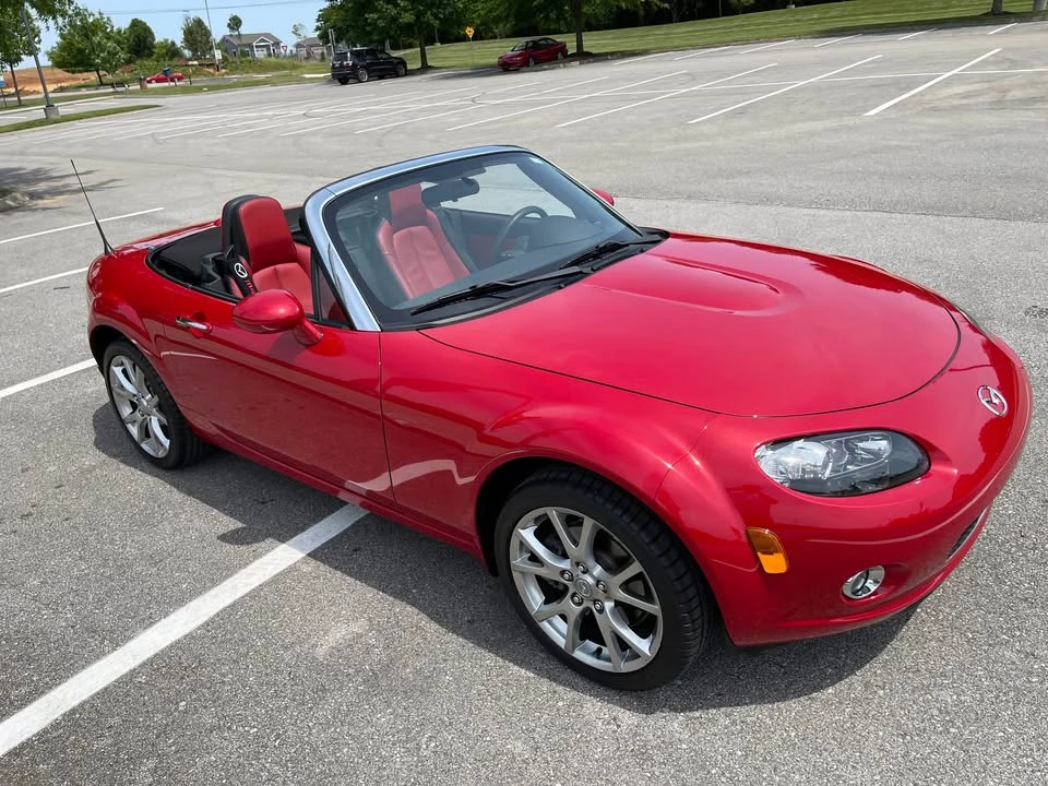 2006 Mazda NC MX-5 Miata - Image 10 of 12