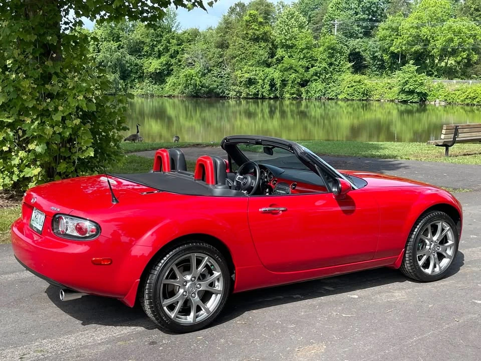 2006 Mazda NC MX-5 Miata - Image 4 of 12