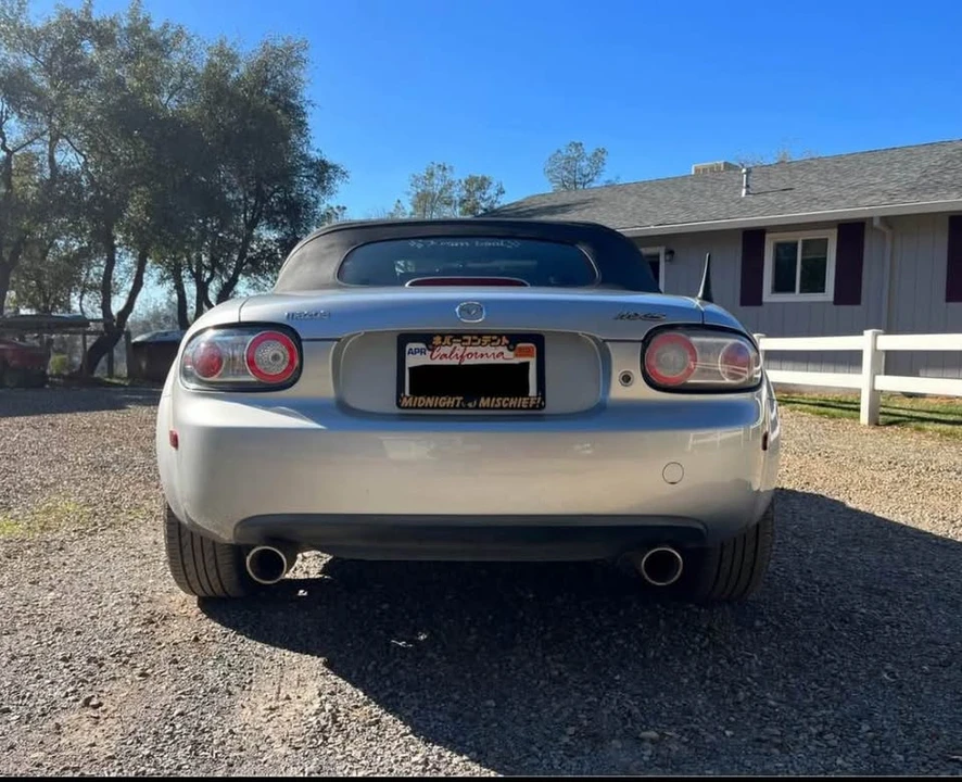 2006 Mazda NC MX-5 Miata - Image 5 of 10