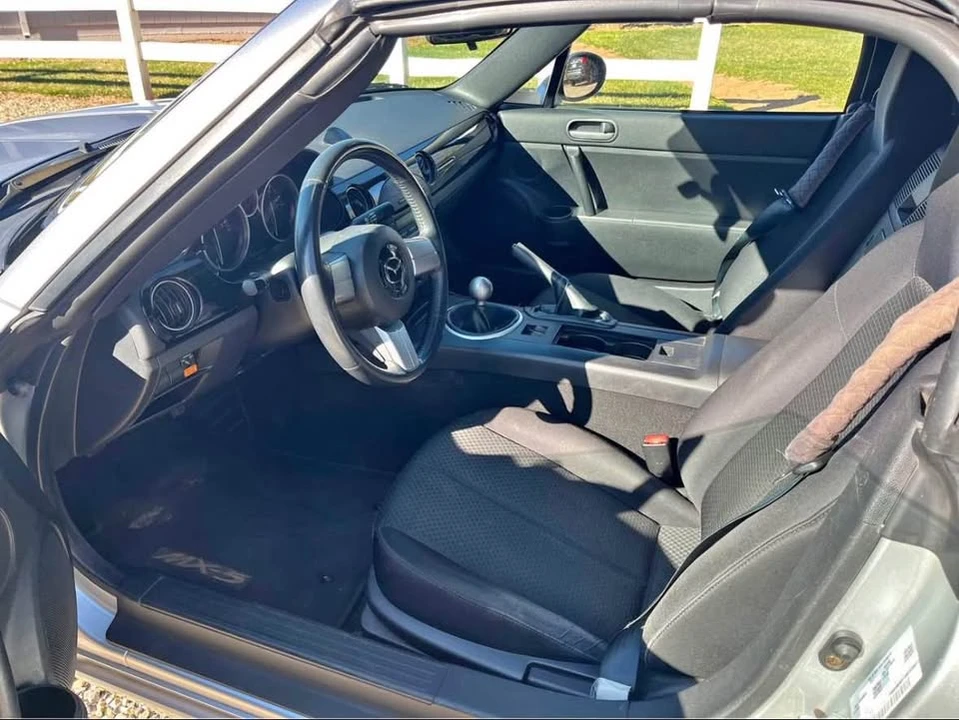 2006 Mazda NC MX-5 Miata - Image 6 of 10