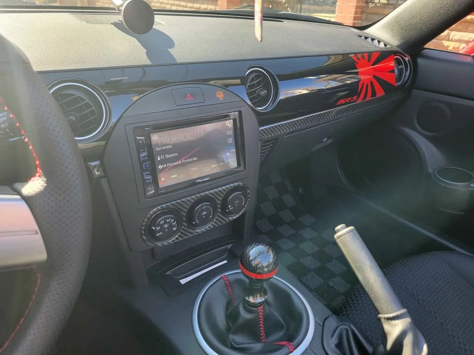 2006 Mazda NC MX-5 Miata - Image 16 of 20
