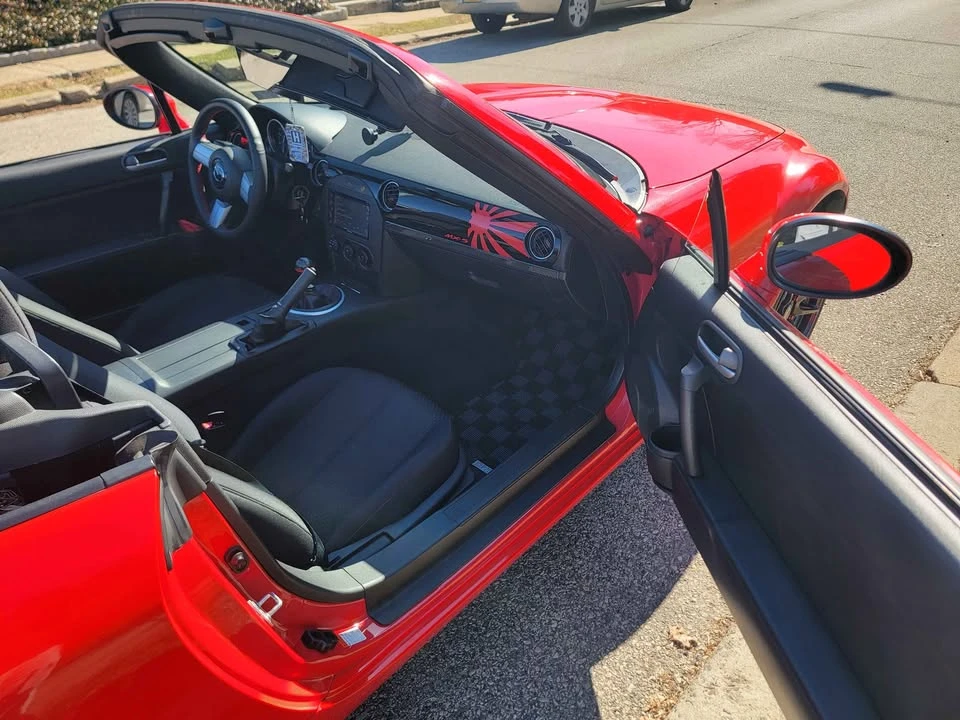 2006 Mazda NC MX-5 Miata - Image 10 of 20
