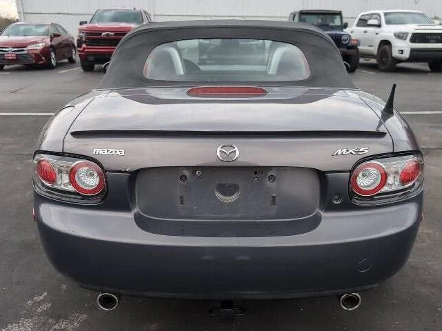 2006 Mazda NC MX-5 Miata - Image 2 of 3