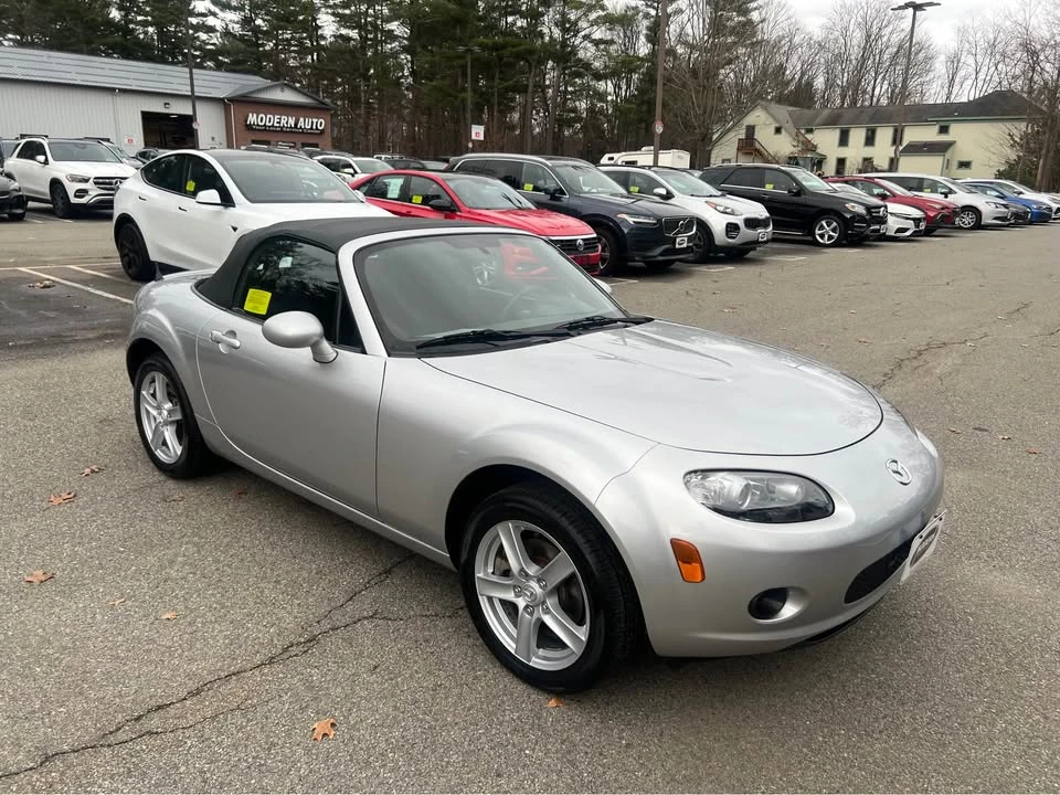 2006 Mazda NC MX-5 Miata - Image 3 of 13