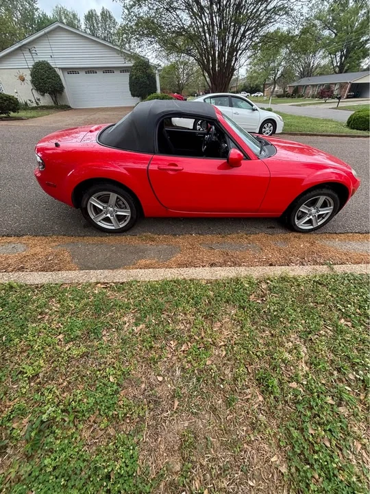 2006 Mazda NC MX-5 Miata - Image 2 of 9