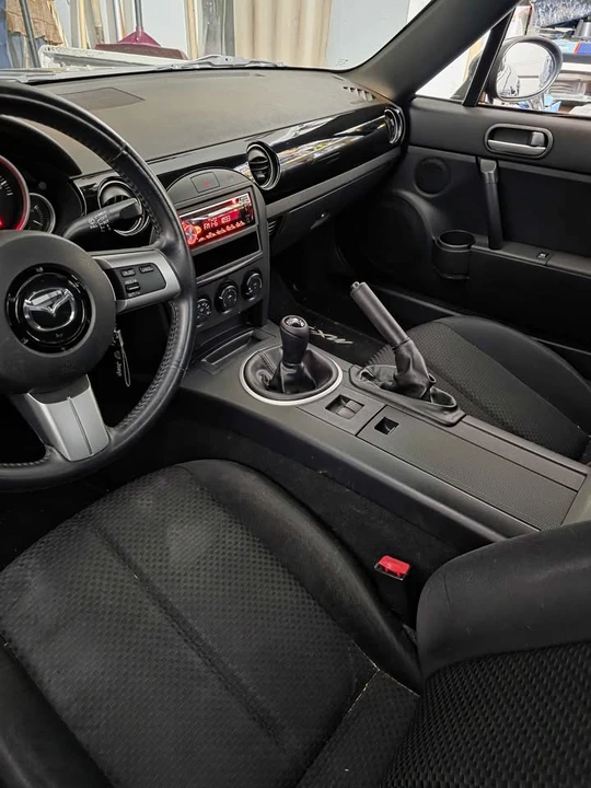 2006 Mazda NC MX-5 Miata - Image 8 of 10