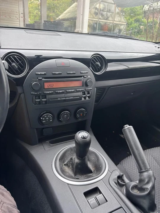 2006 Mazda NC MX-5 Miata - Image 6 of 9