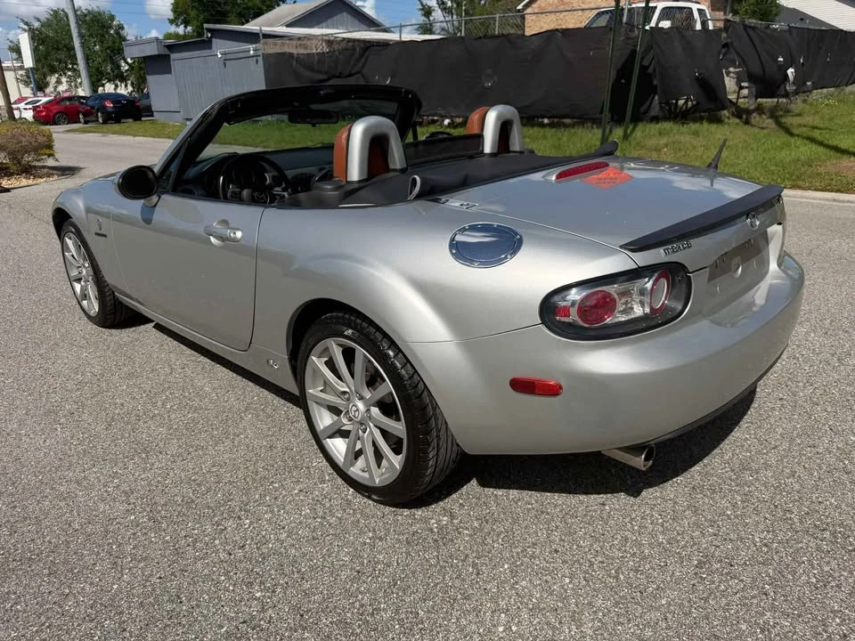 2006 Mazda NC MX-5 Miata - Image 4 of 11