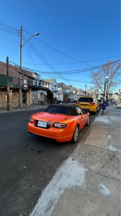 2006 Mazda NC MX-5 Miata - Image 5 of 6