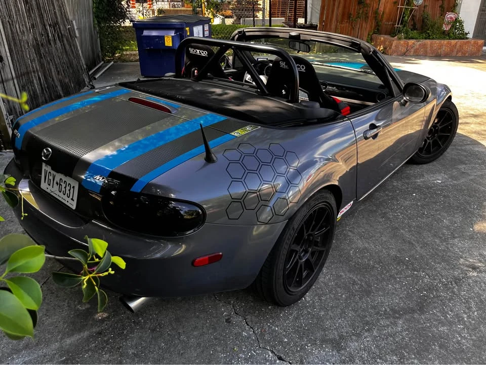 2006 Mazda NC MX-5 Miata - Image 11 of 16