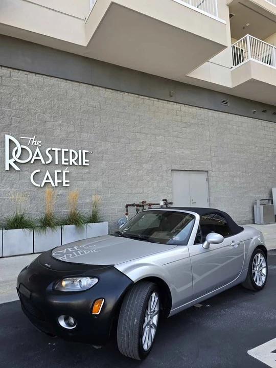2006 Mazda NC MX-5 Miata - Image 2 of 14
